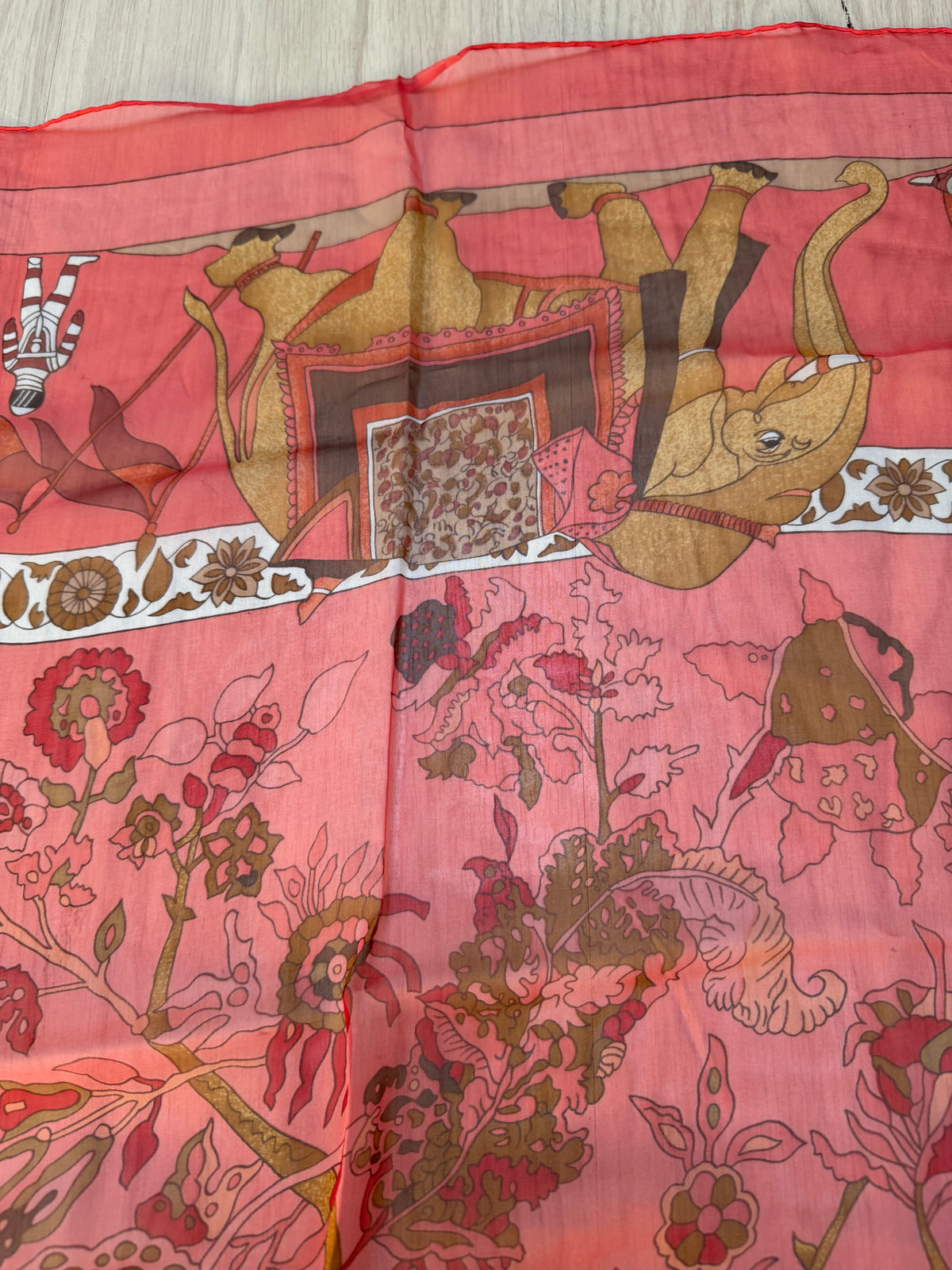 Hermès Fantaisies Indiennes Mousseline GM 140 by Loïc Dubigeon – Vintage Silk Chiffon Shawl