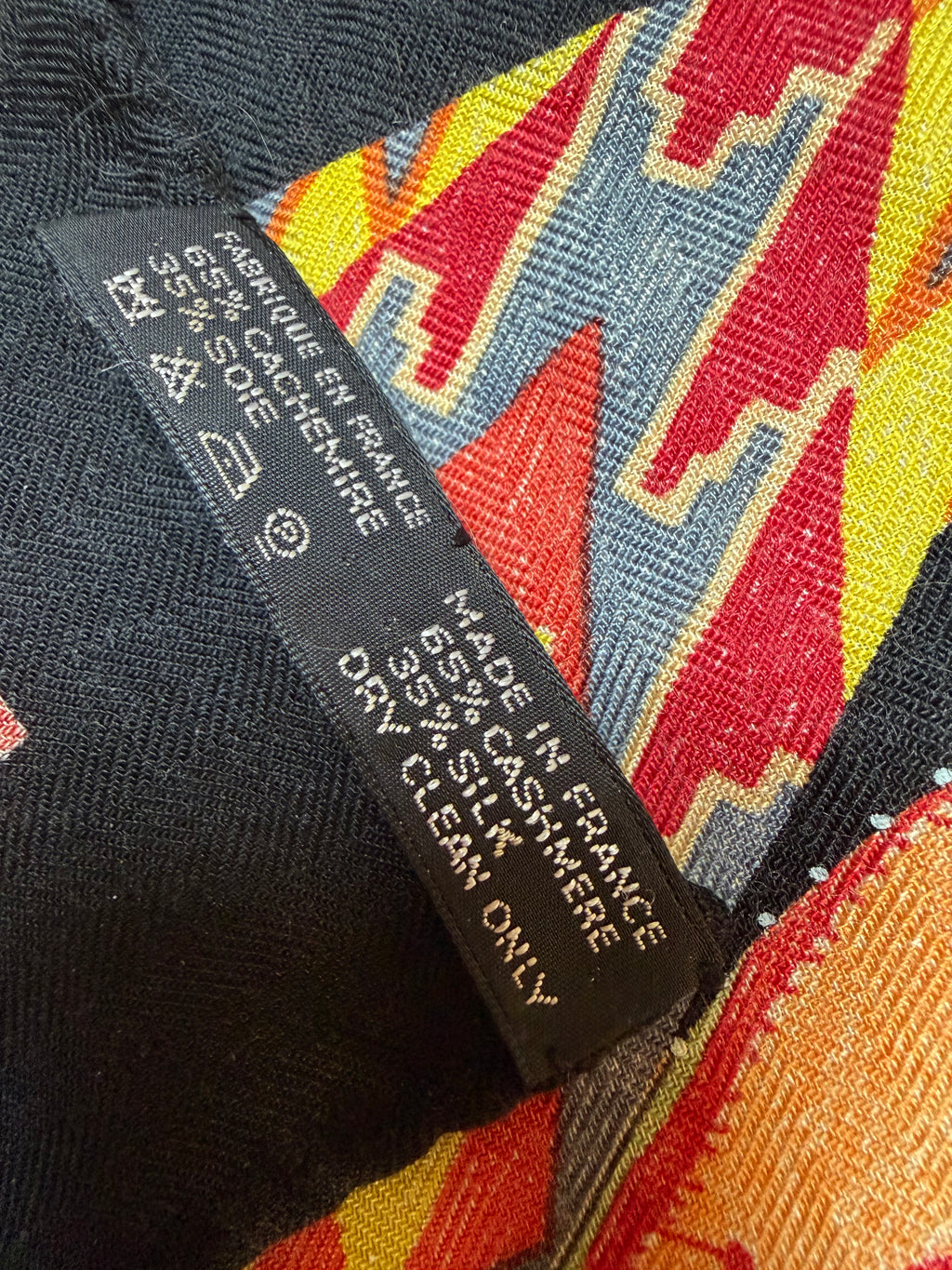 Hermès Les Danses des Indiens Cashmere Silk Shawl 140 – Kermit Oliver – Vintage
