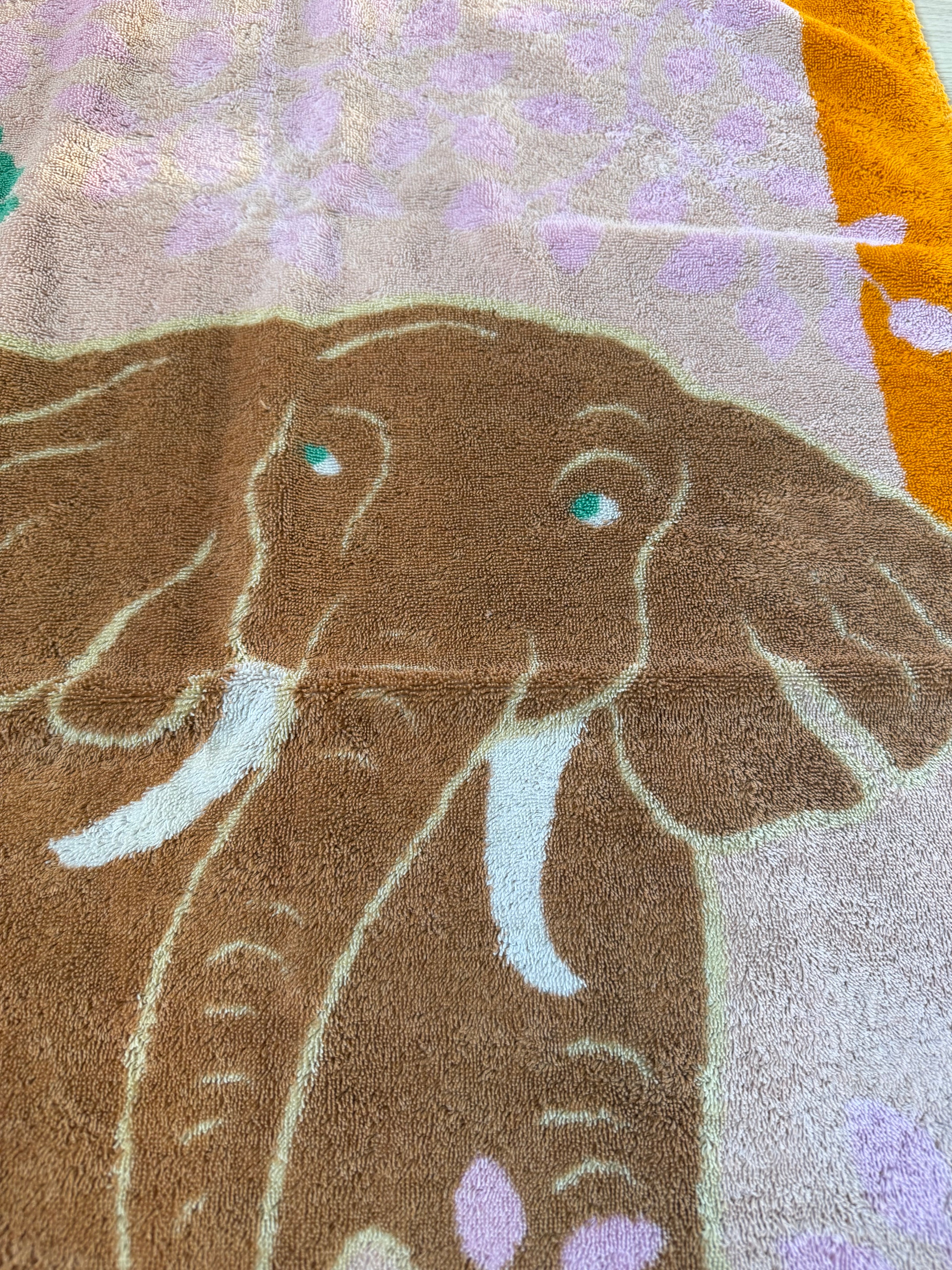 Vintage Hermès Paris Elephants Cotton Terry Towel – 60 × 90 cm – Made in France