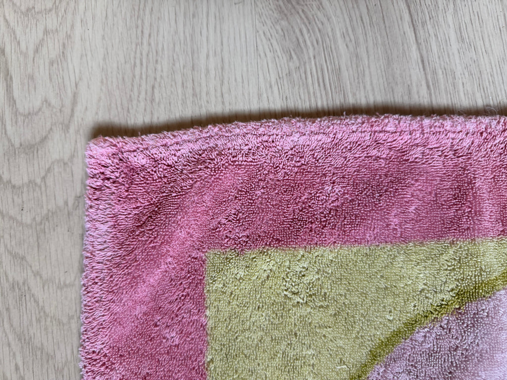 Vintage Hermès Paris Rhinoceros Cotton Terry Towel – 60 × 90 cm – Made in France