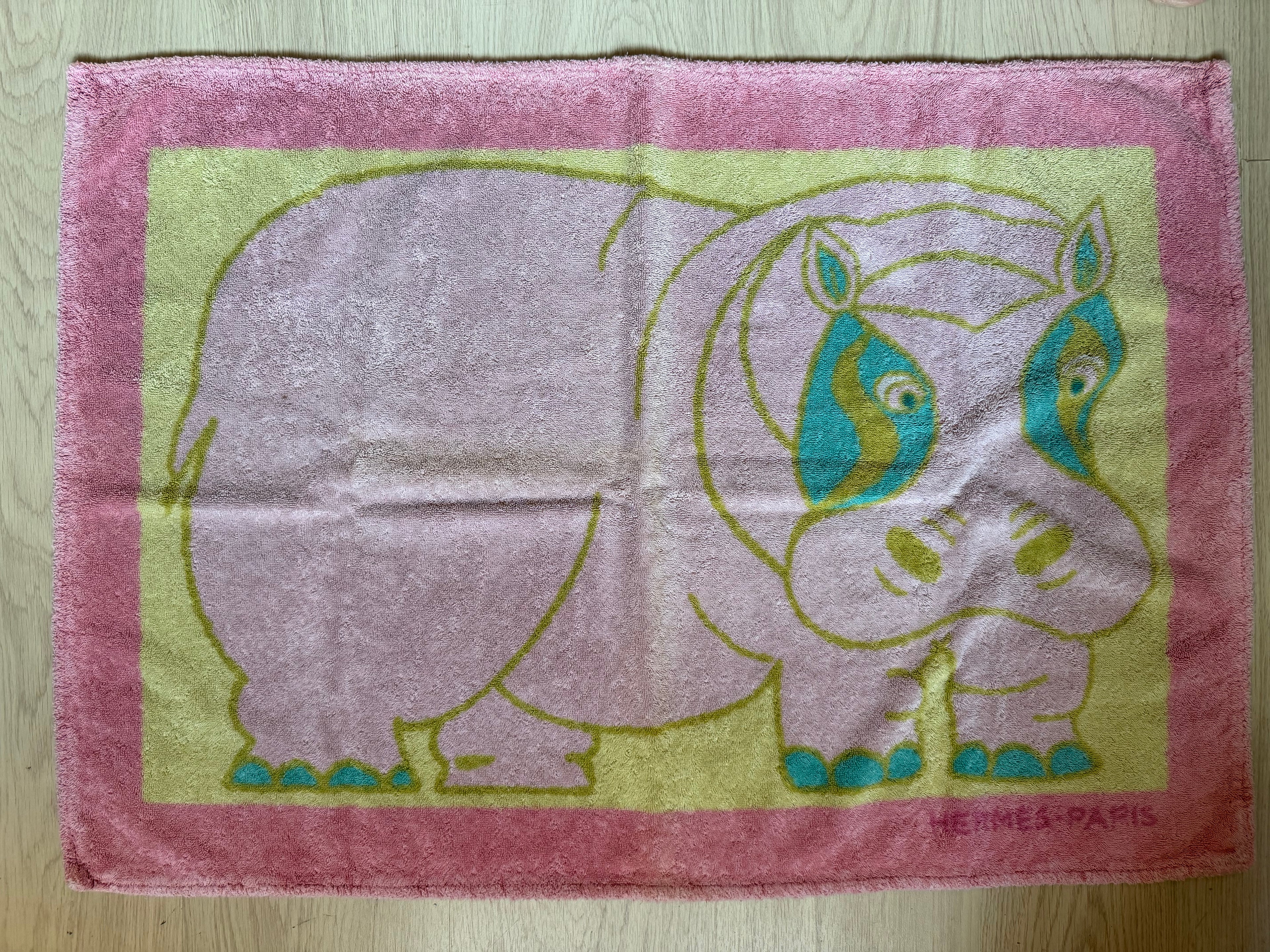Vintage Hermès Paris Rhinoceros Cotton Terry Towel – 60 × 90 cm – Made in France