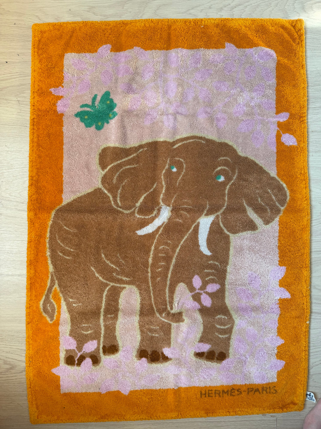 Vintage Hermès Paris Elephants Cotton Terry Towel – 60 × 90 cm – Made in France