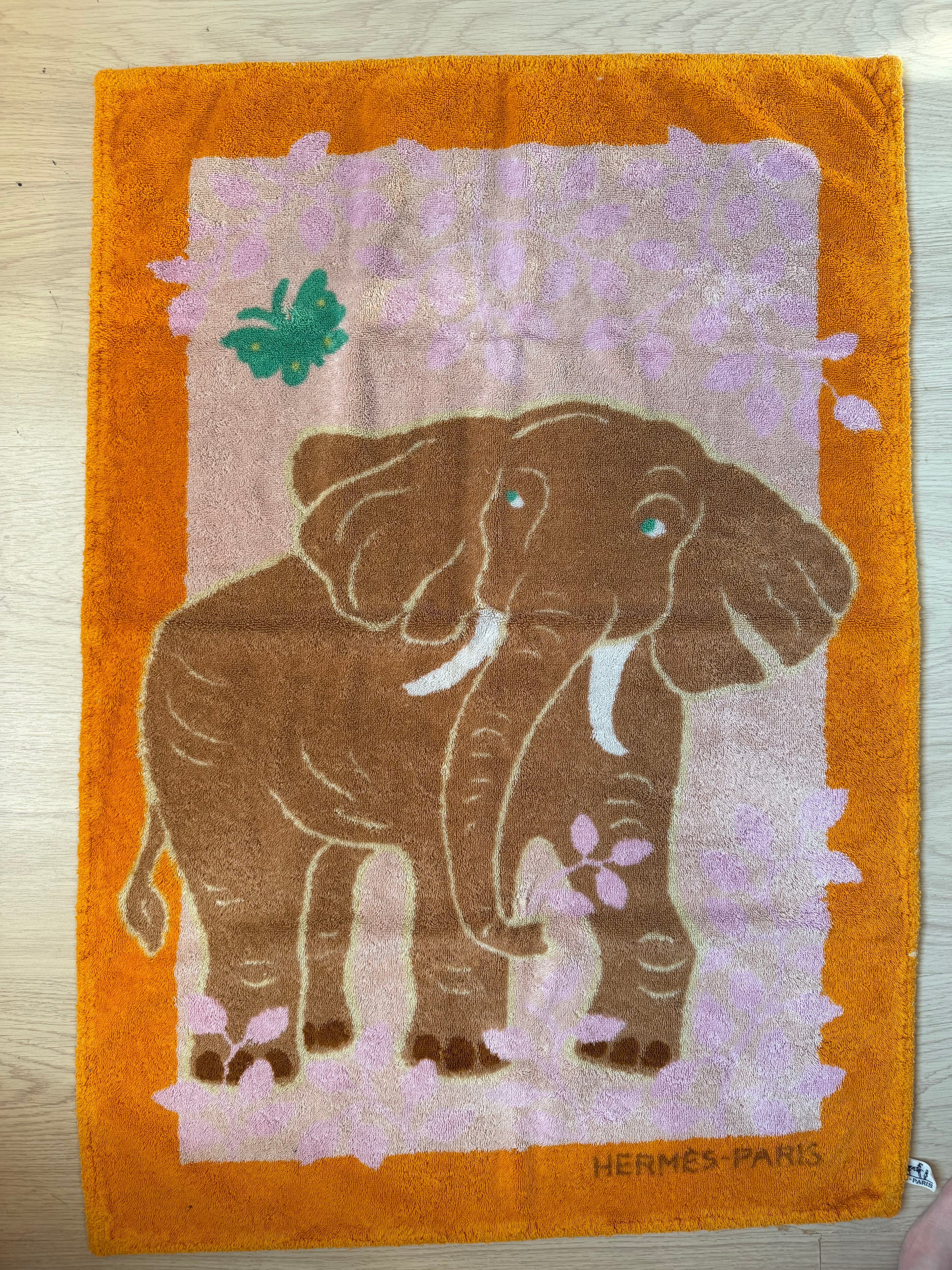 Vintage Hermès Paris Elephants Cotton Terry Towel – 60 × 90 cm – Made in France