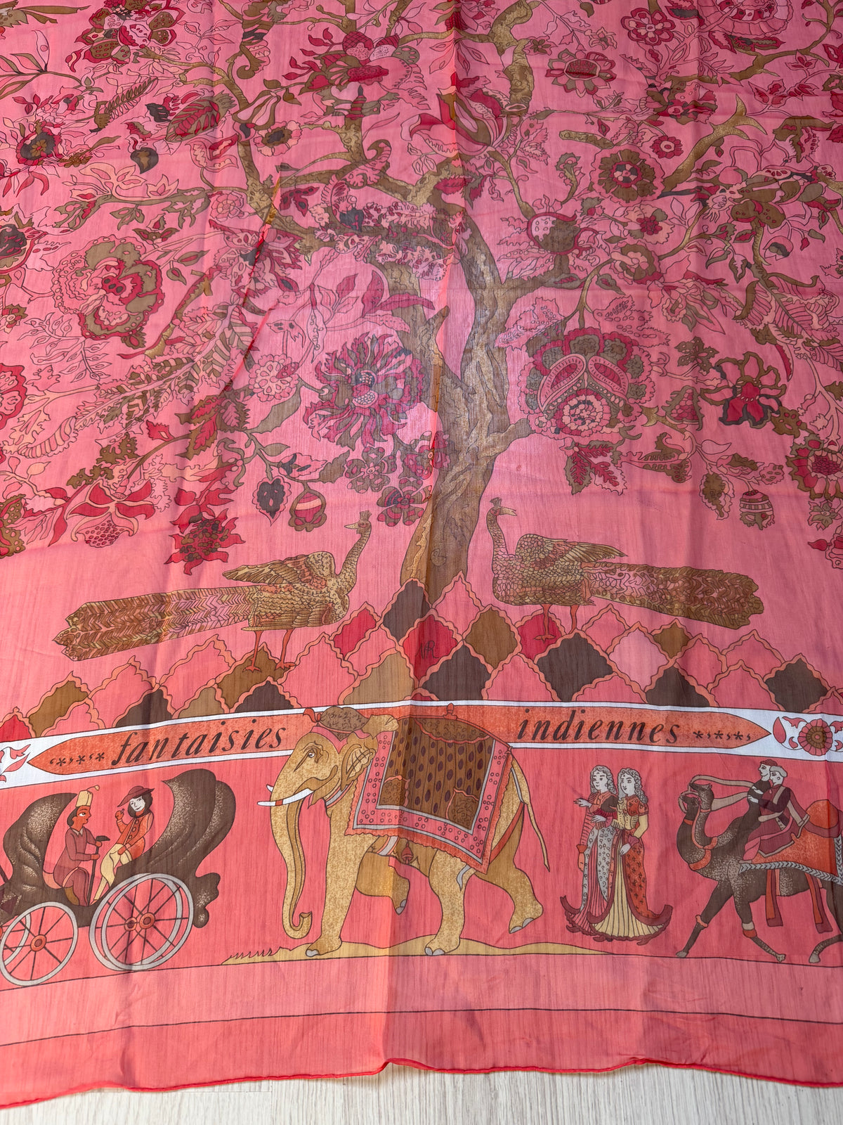 Hermès Fantaisies Indiennes Mousseline GM 140 by Loïc Dubigeon – Vintage Silk Chiffon Shawl