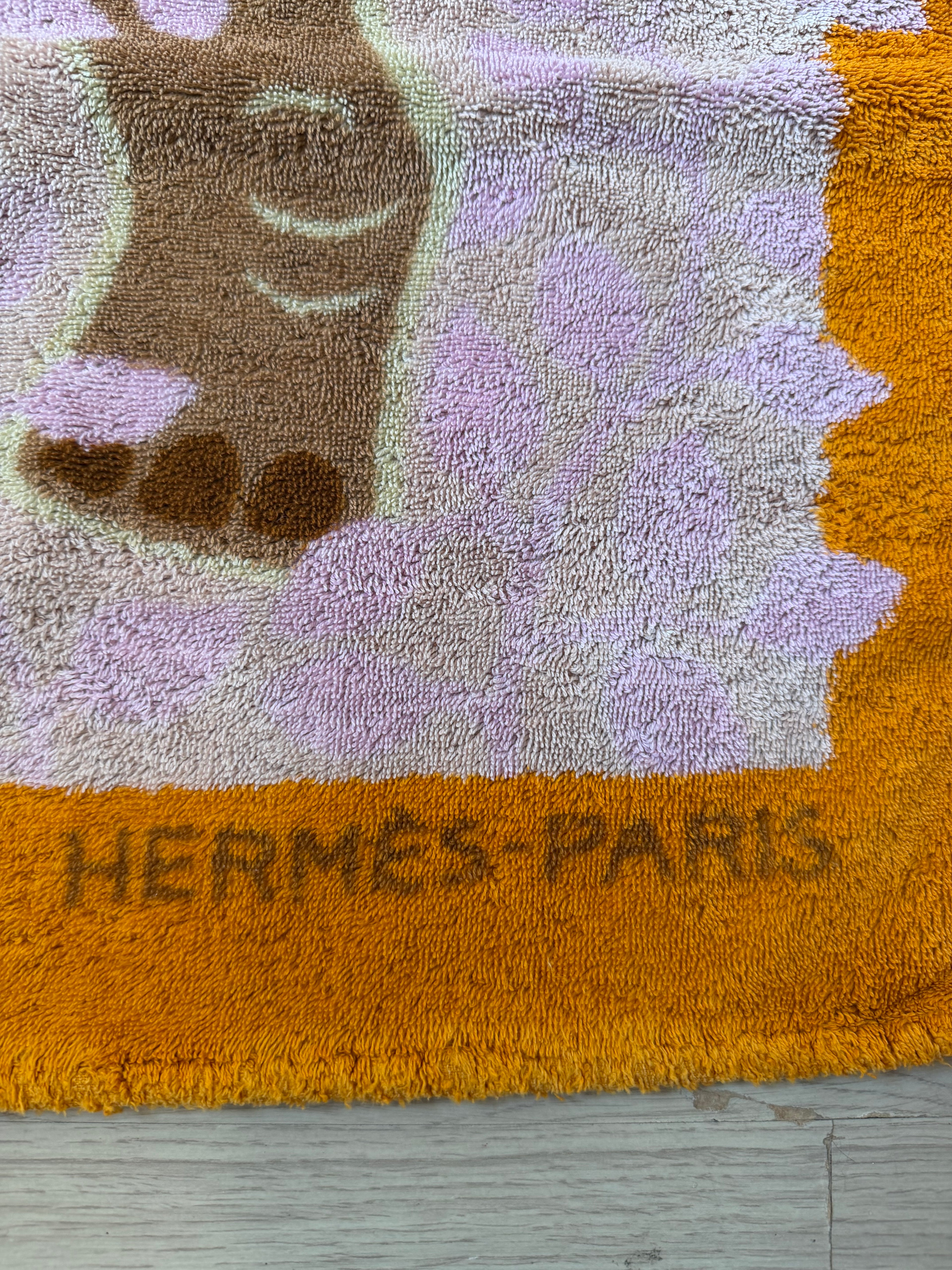Vintage Hermès Paris Elephants Cotton Terry Towel – 60 × 90 cm – Made in France