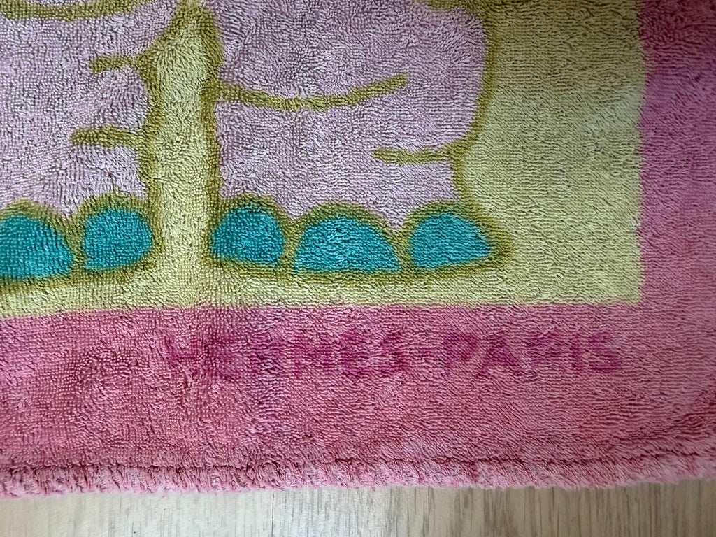 Vintage Hermès Paris Rhinoceros Cotton Terry Towel – 60 × 90 cm – Made in France