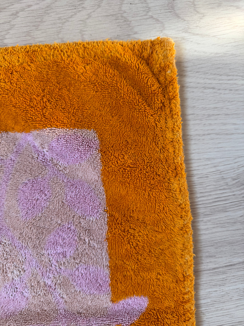 Vintage Hermès Paris Elephants Cotton Terry Towel – 60 × 90 cm – Made in France