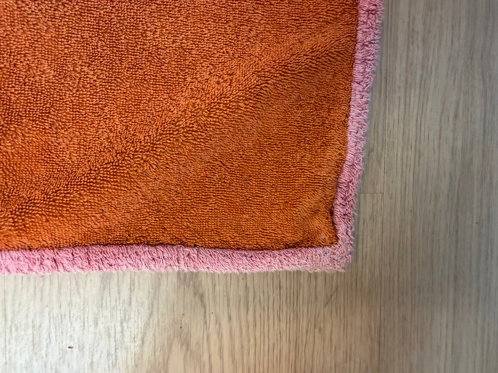 Vintage Hermès Paris Rhinoceros Cotton Terry Towel – 60 × 90 cm – Made in France