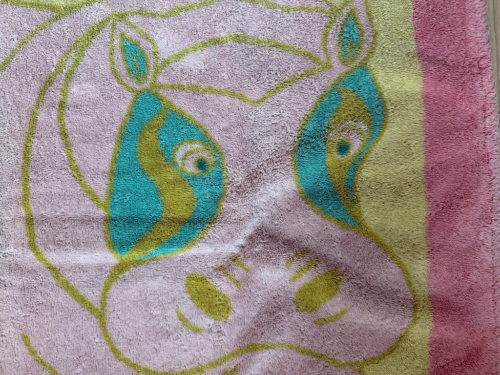 Vintage Hermès Paris Rhinoceros Cotton Terry Towel – 60 × 90 cm – Made in France