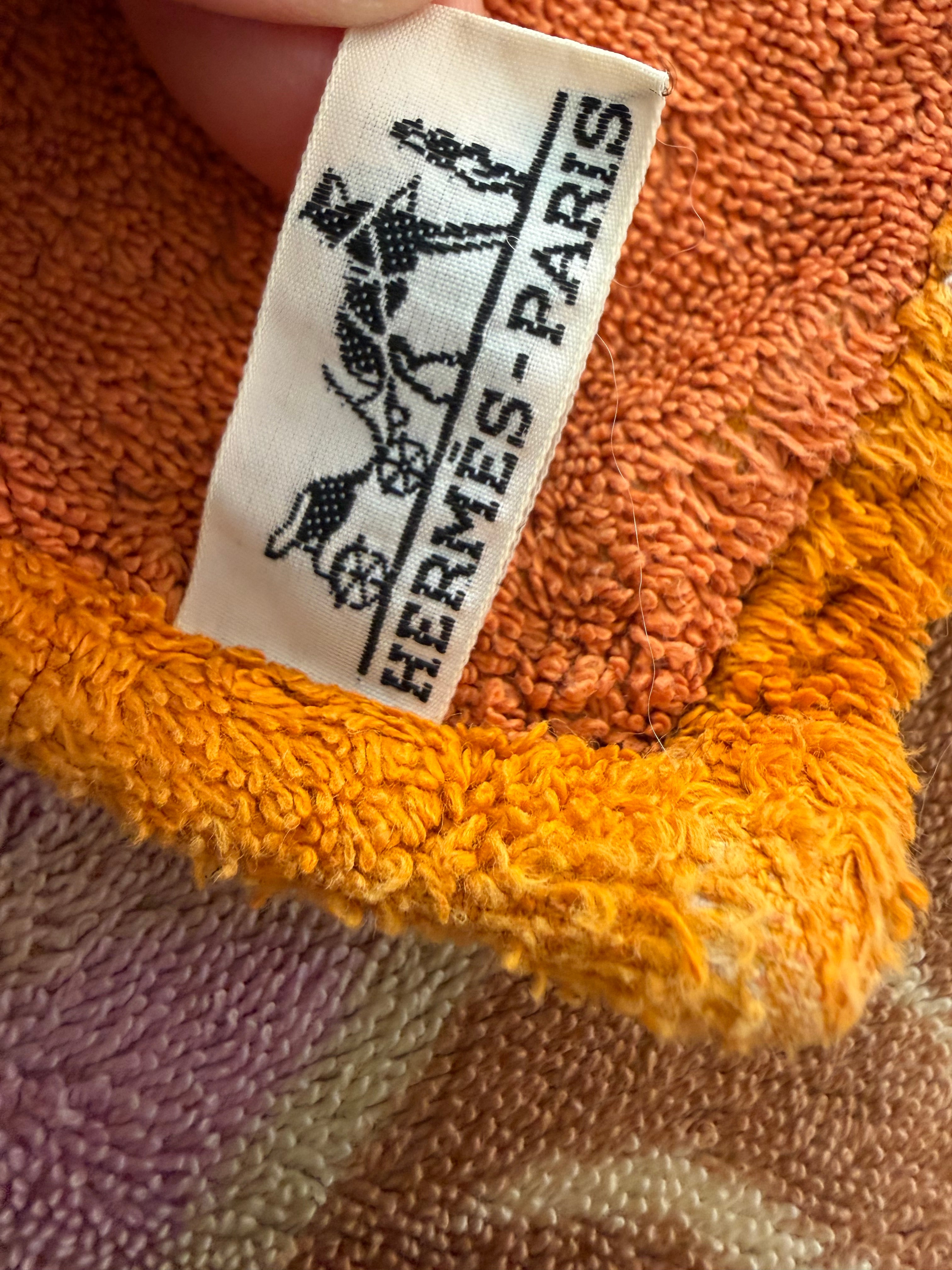 Vintage Hermès Paris Elephants Cotton Terry Towel – 60 × 90 cm – Made in France